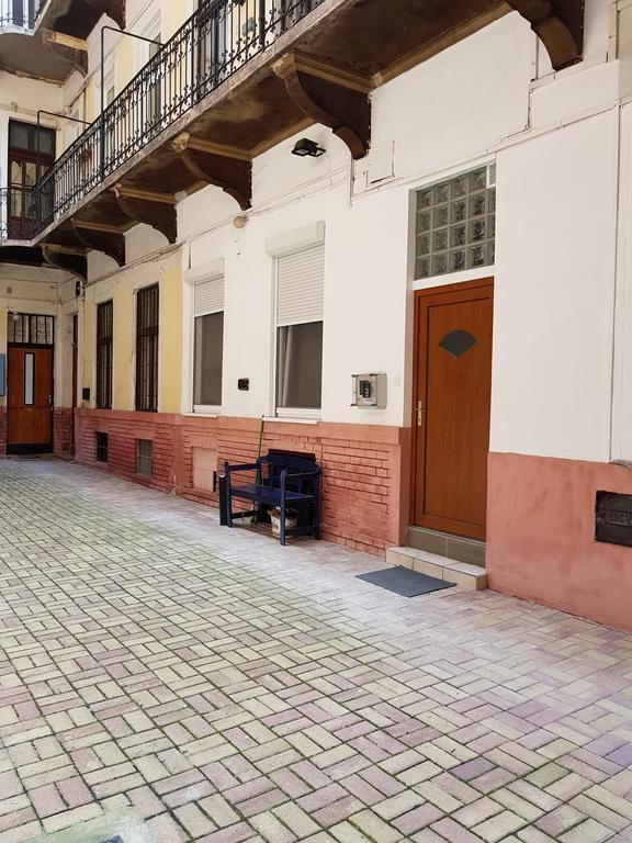 Ferienwohnung Kst Apartman Budapest Exterior foto
